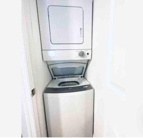 Rittenhouse Square near Kimmel Center 1BD Rittenhouse Square near Kimmel Center 1BD