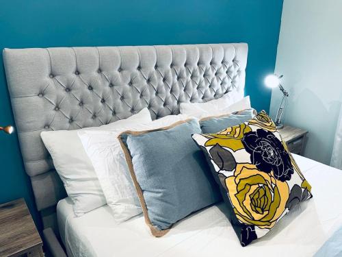 Rittenhouse Square near Kimmel Center 1BD Suite Rittenhouse Square near Kimmel Center 1BD Suite