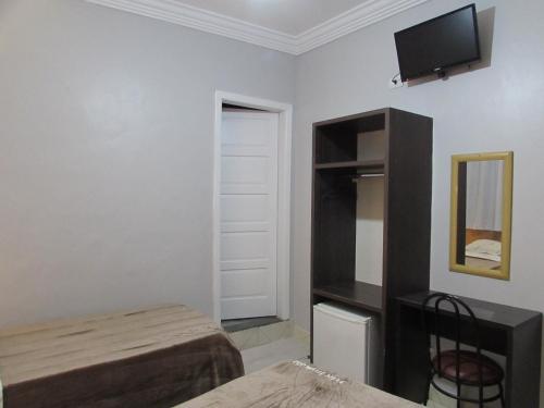 Hotel Tropicália próximo a 25 de março , Brás e Bom Retiro Com estacionamento conveniado ao lado do hotel, Sao Paulo (photo 10)