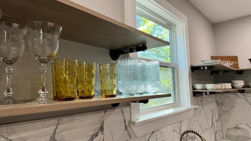 Epic Retreat at Mystic Falls 5 Bedrooms 3 Baths