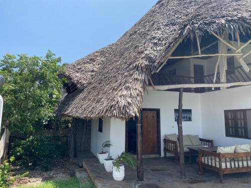 Nyumbani Village Tembo house in Watamu