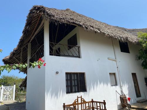 Nyumbani Village Tembo house in Watamu