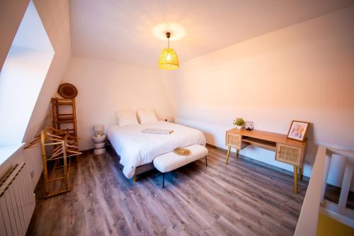 L'illois - 2 beds - Free Parking - Vieux Lille - Wifi - Netflix in Saint-Andre-lez-Lille
