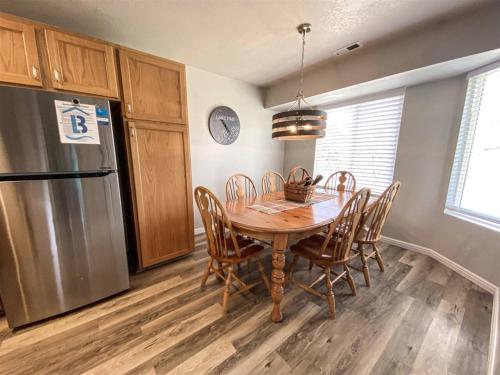 14-Plex 218 in Garden City (UT)