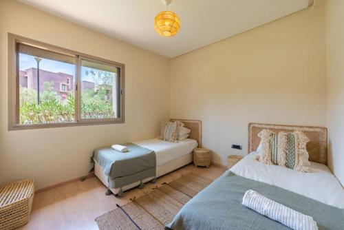 Trois chambres et Jardin Prive a Prestigia - image 13