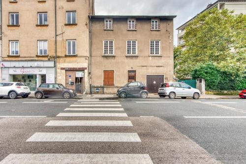 Le Cedre Bleu - Bel appart climatise quartier point du jour Lyon 5 in Provinces-Chavril