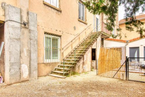 Le Cedre Bleu - Bel appart climatise quartier point du jour Lyon 5 in Provinces-Chavril