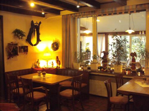 Hotel Zum Grunewald - image 2