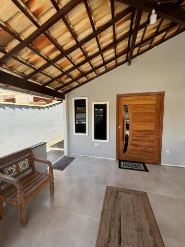 Casa de praia com piscina – khách sạn tại Suns Village