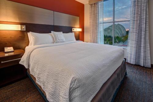 Residence Inn by Marriott Kansas City Downtown/Convention Center - image 14