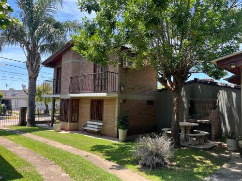 Cabanas Los Aromos in Embalse