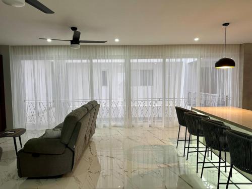 Apartment image 10