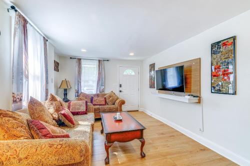 Rockville Home with Spacious Yard 17 Mi to DC! in Rockville, USA