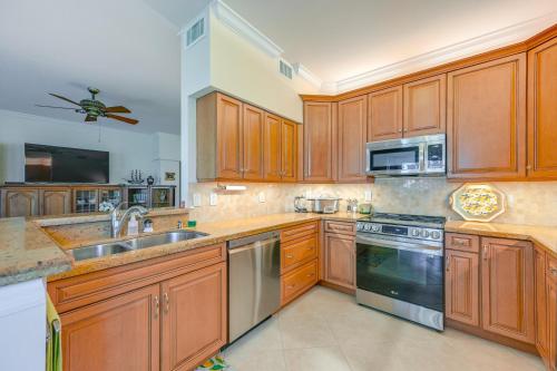 6 Mi to Beaches Bonita Springs Condo in Bonita Springs