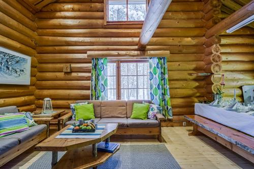 Five-Bedroom Chalet with Sauna