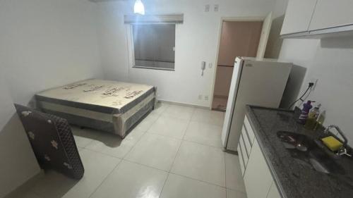 One-Bedroom Apartment image 4