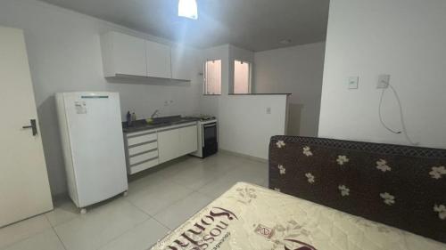 One-Bedroom Apartment image 3
