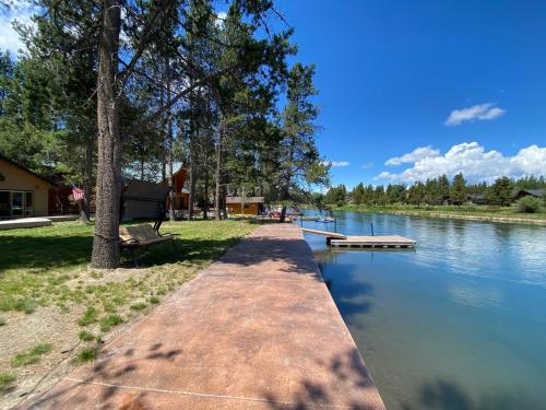 Mt. Bachelor & Sun River Get Away, Bend (fotografie 11)
