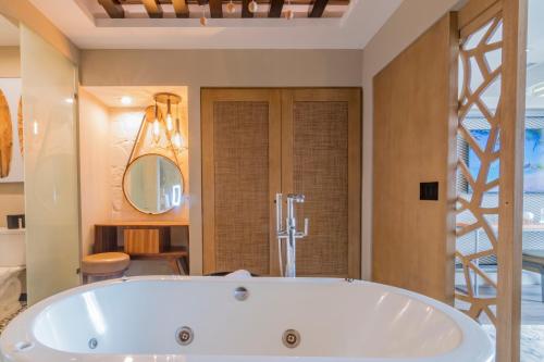 Torre Lucerna Ensenada in انسنادا