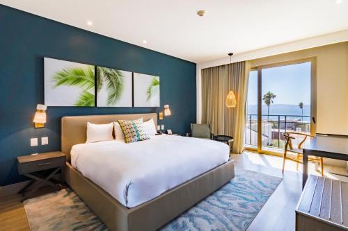 Single room, superior, sea view