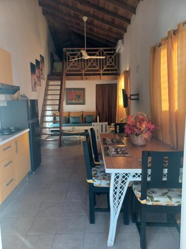 Tropical Doña Mayra apartahotel · Las Terrenas