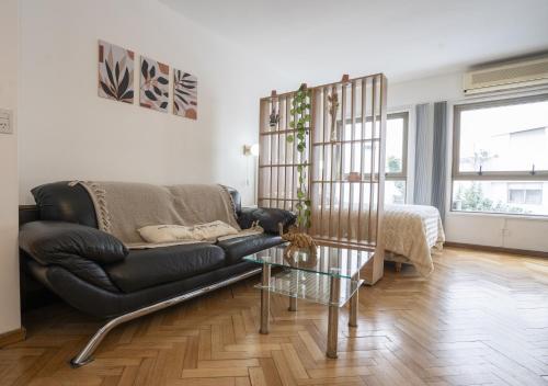 Hermoso Estudio a pasos de Plaza Güemes, Buenos Aires
