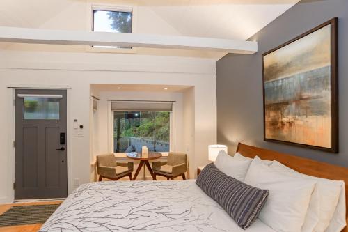 Sungate on Salt Spring BnB in Salt Spring Island, Canada