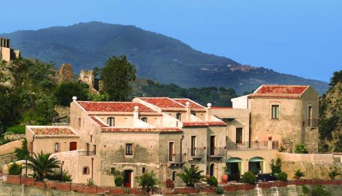 Skats, Resort Borgo San Rocco in Savoca