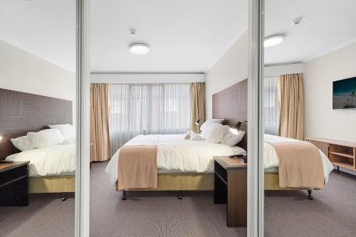 The Grande Esplanade room 227 - image 11