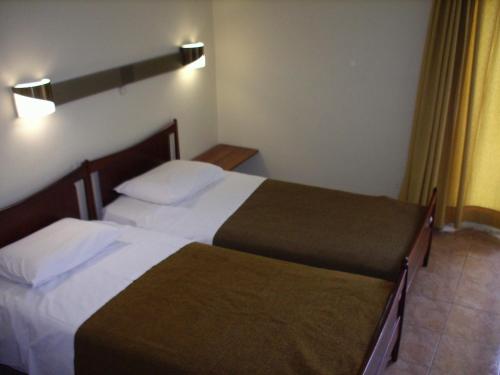 Claridge Hotel - image 5