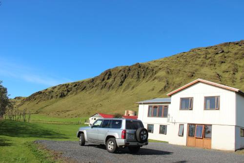 Skammidalur Guesthouse