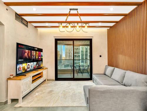Luxury 2BR Apartment with Full Marina Views, Dubaj