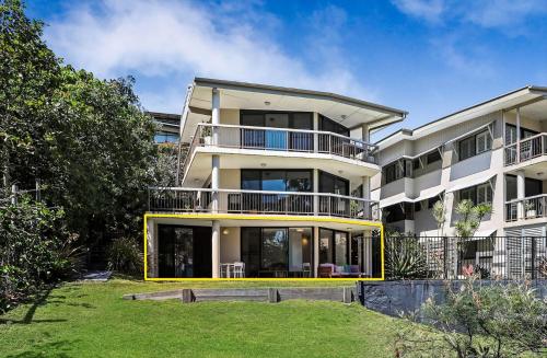 Mooloomba Four by Discover Stradbroke Mooloomba Four by Discover Stradbroke