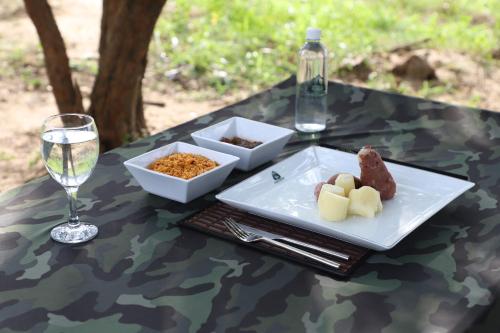 Gal Oya Camping in Gal Oya National Park