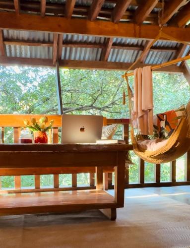 St Vincents Arbor Cabin in Calumpang