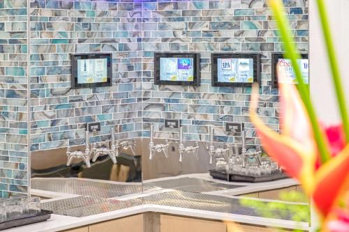 新泽西州梅多兰兹东拉瑟福德希尔顿惠庭套房酒店