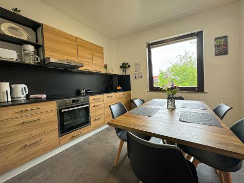 Immostay #8 - Haus für 13 Personen mit 7 Zimmer - Großer Garten & Grill, free Parking, WLAN, Bremen (photo 5)
