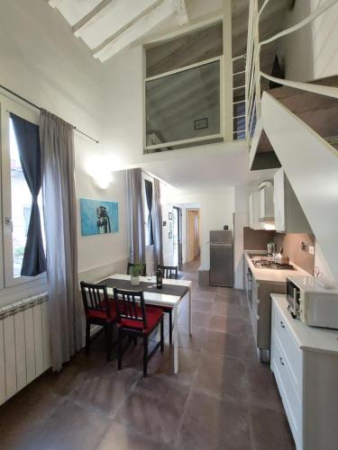 亚洛奇帕米尼酒店