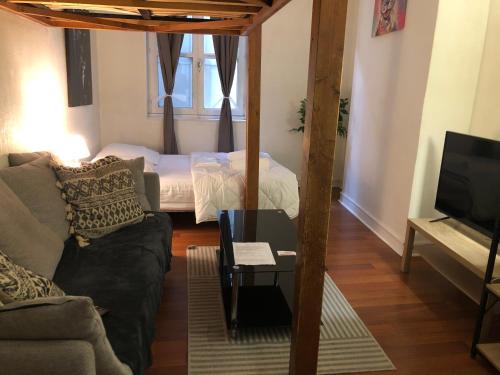 Appart'Hotel Victor Hugo et sa pizza offerte in Aurillac