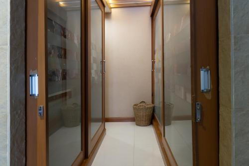 Modern Home in Sukhumvit, Бангкок (фото 9)