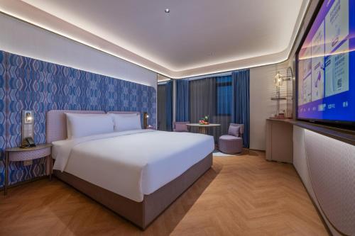 Superior Queen Room image 2