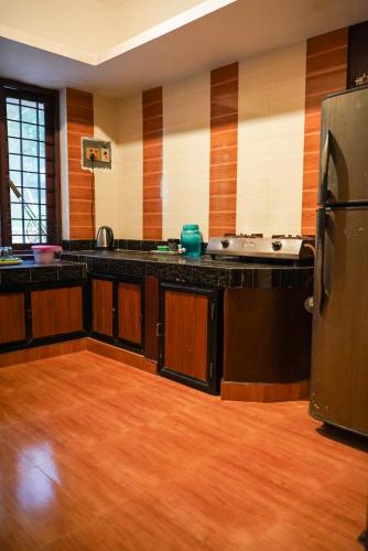 Misty Hills Cabin in Panamaram