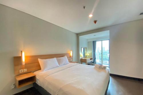Spacious 2BR Apartment at El Royale near BIP By Travelio, Bandung