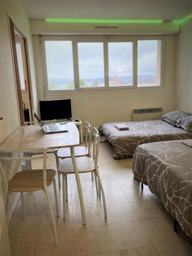 Appartement double 16 a LIMOGES near Limoges-Bellegarde Airport