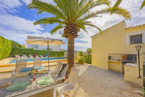 Villa with Private Pool image 6
