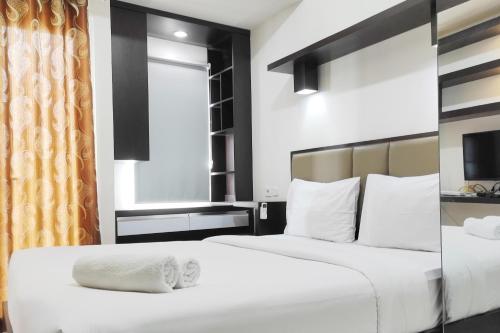 Chic and Cozy Studio at Vida View Apartment By Travelio