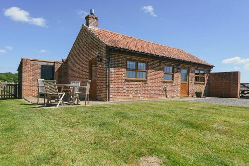 Wood Farm Dairy cottage Shadingfield