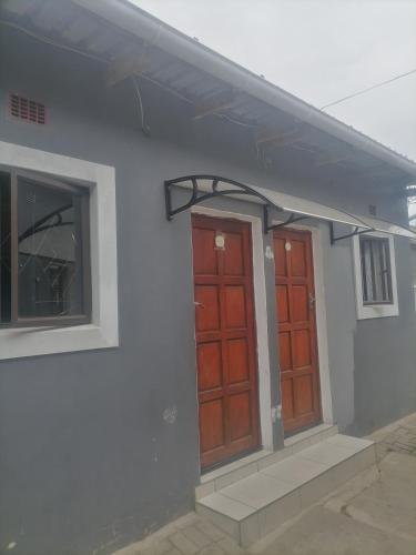 Exterior view, Lisokhanya GuestHouse in East London