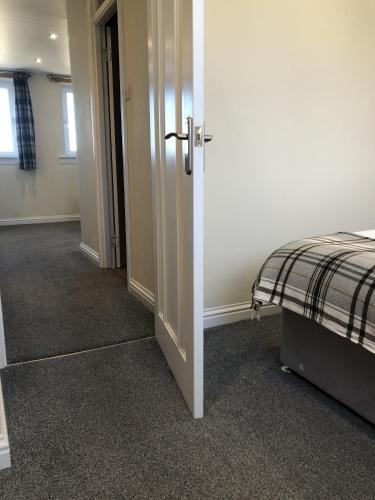 1 double bed