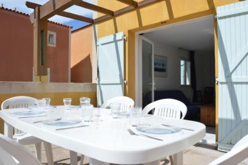 Two-Bedroom House room in NP230-040 Pavillon 2 chambres Narbonne Plage